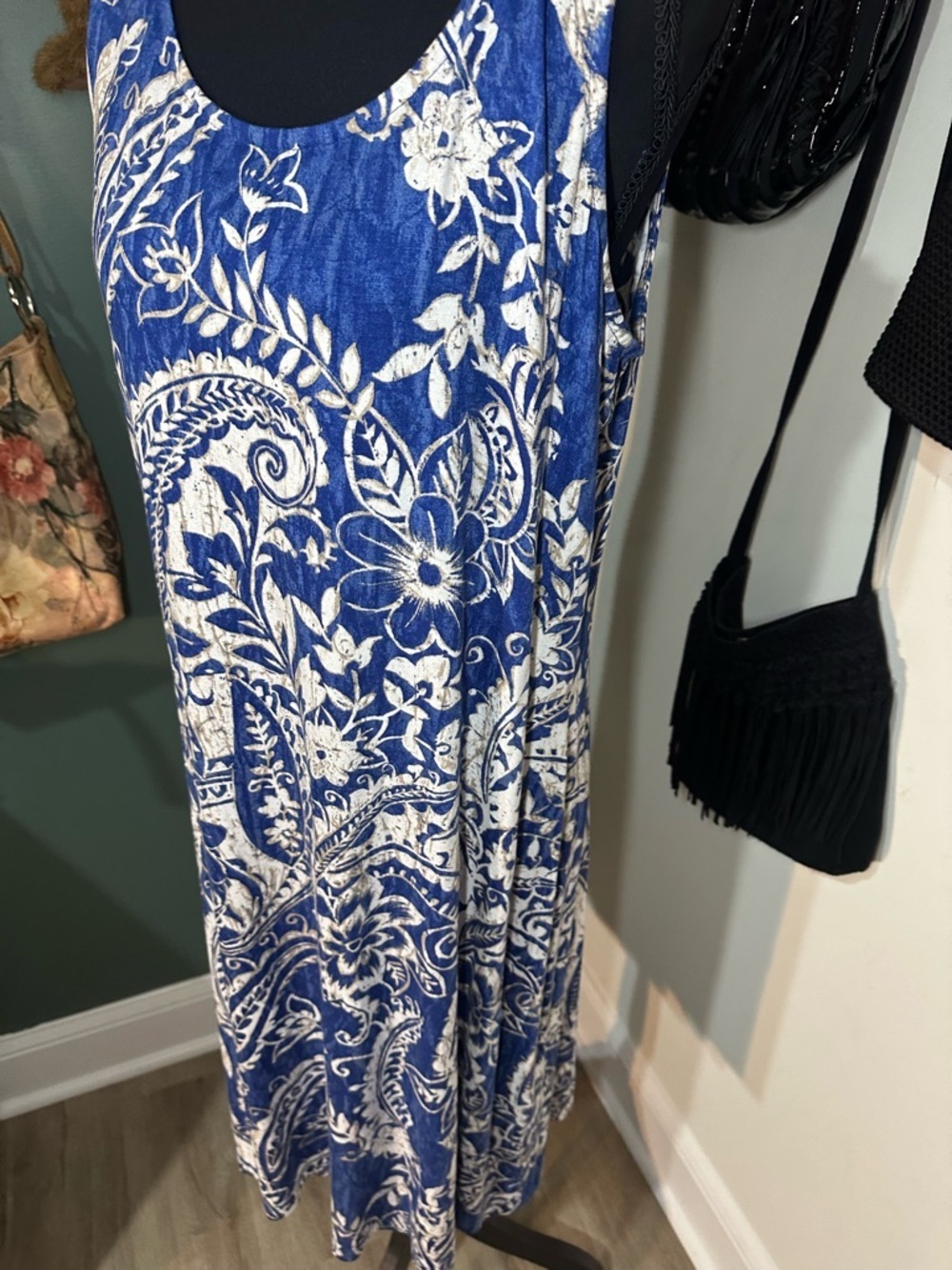Chico’s Blue & White Paisley Floral Tank Dress Size 1 (M/L) Boho Summer - Picture 6 of 6